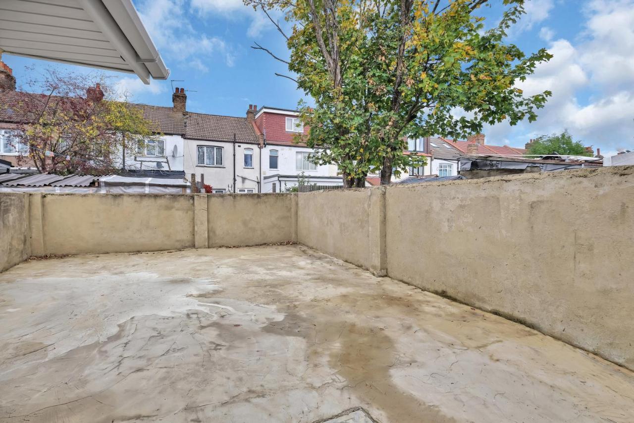 Fernbank Rooms Sudbury Hill, Harrow, Self-Contained Studios With En-Suite Harrow on the Hill Exterior foto